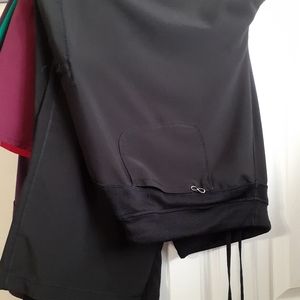 Cherokee Infinity scrub pant